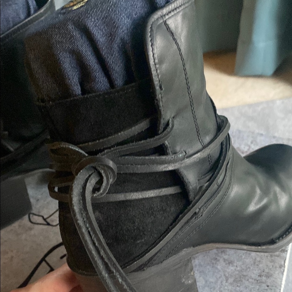 Freebird by Steven Black Heeled Boots “Casey” Black - Picture 6 of 11